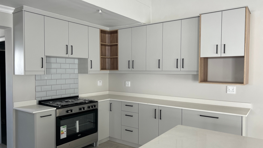 3 Bedroom Property for Sale in Shelley Point Western Cape